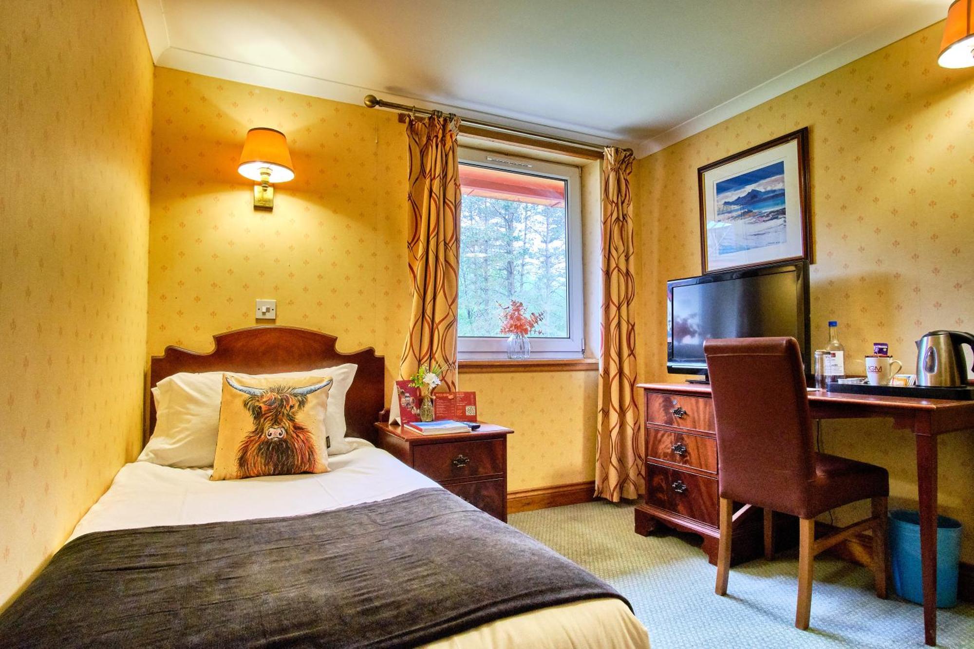 Muthu Ben Doran Hotel Tyndrum Buitenkant foto