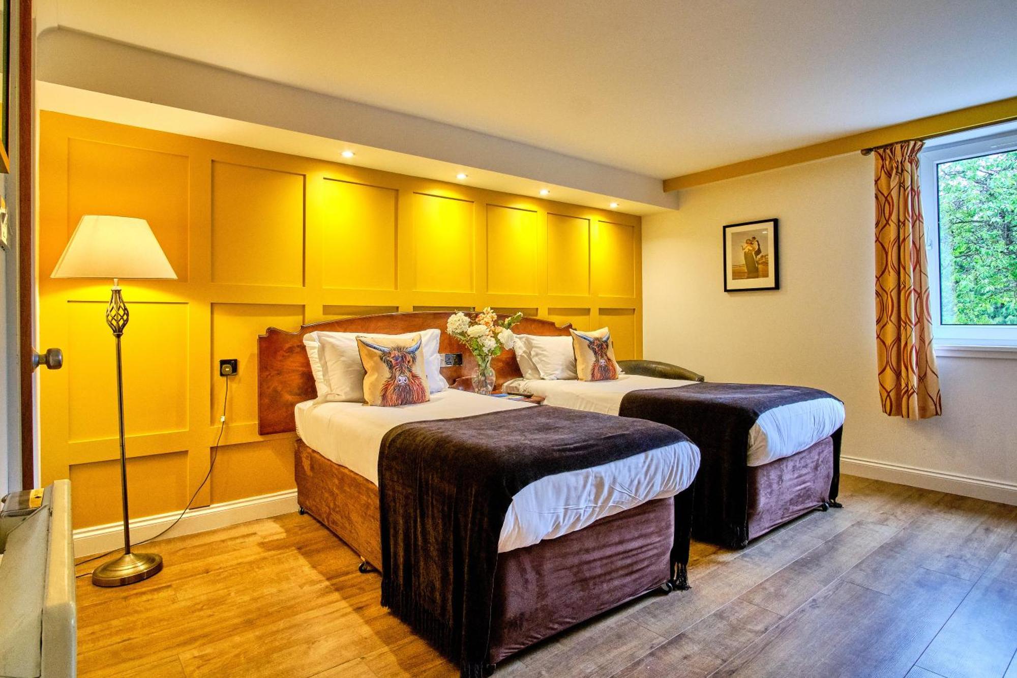 Muthu Ben Doran Hotel Tyndrum Buitenkant foto